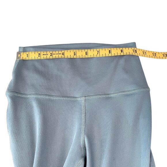 Gilly Hicks Go Recharge High-Rise Flare Leggings Womens XS Gray Soft Stretch - Picture 6 of 9